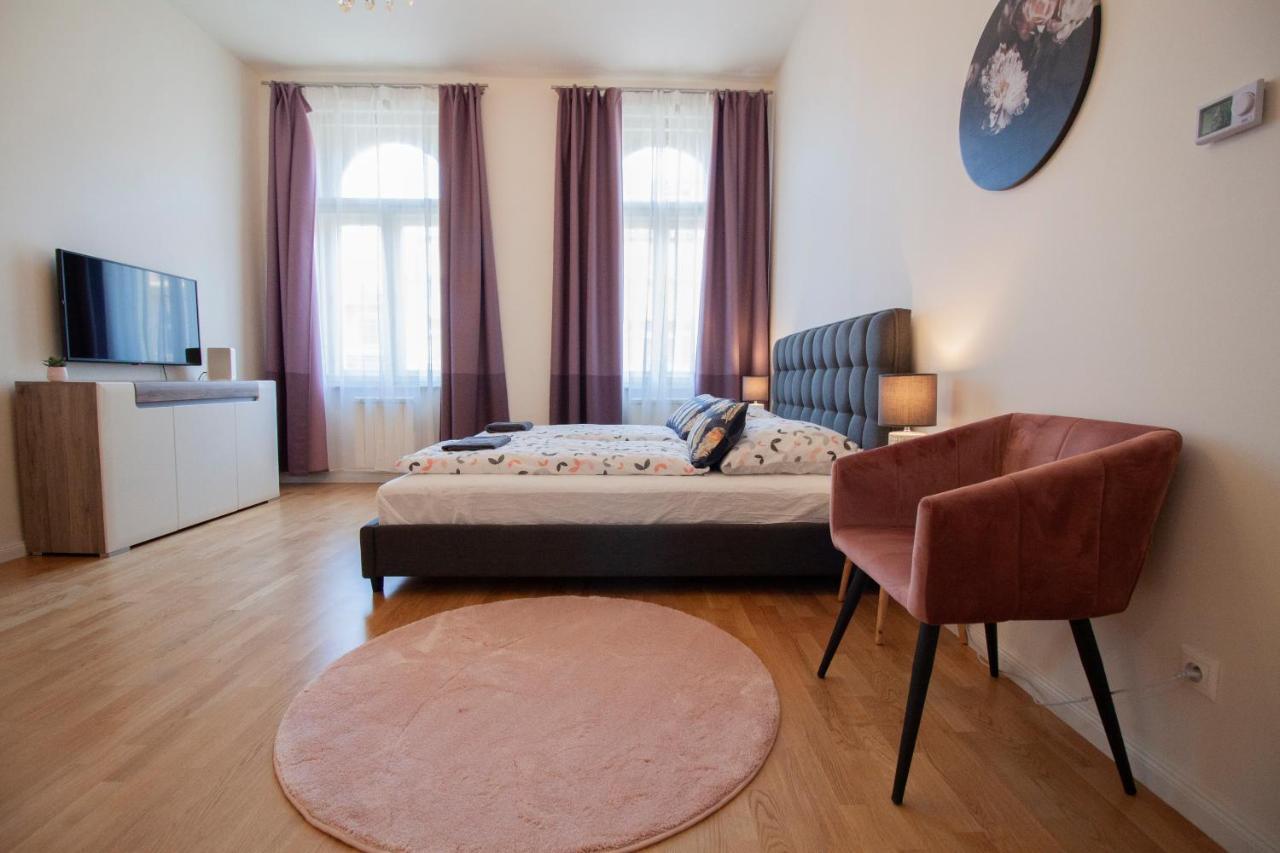 Stepanska Cr Apartments Praga Esterno foto